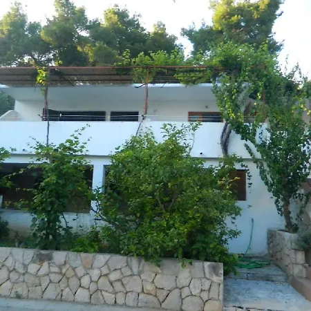 Tonin Apartman *